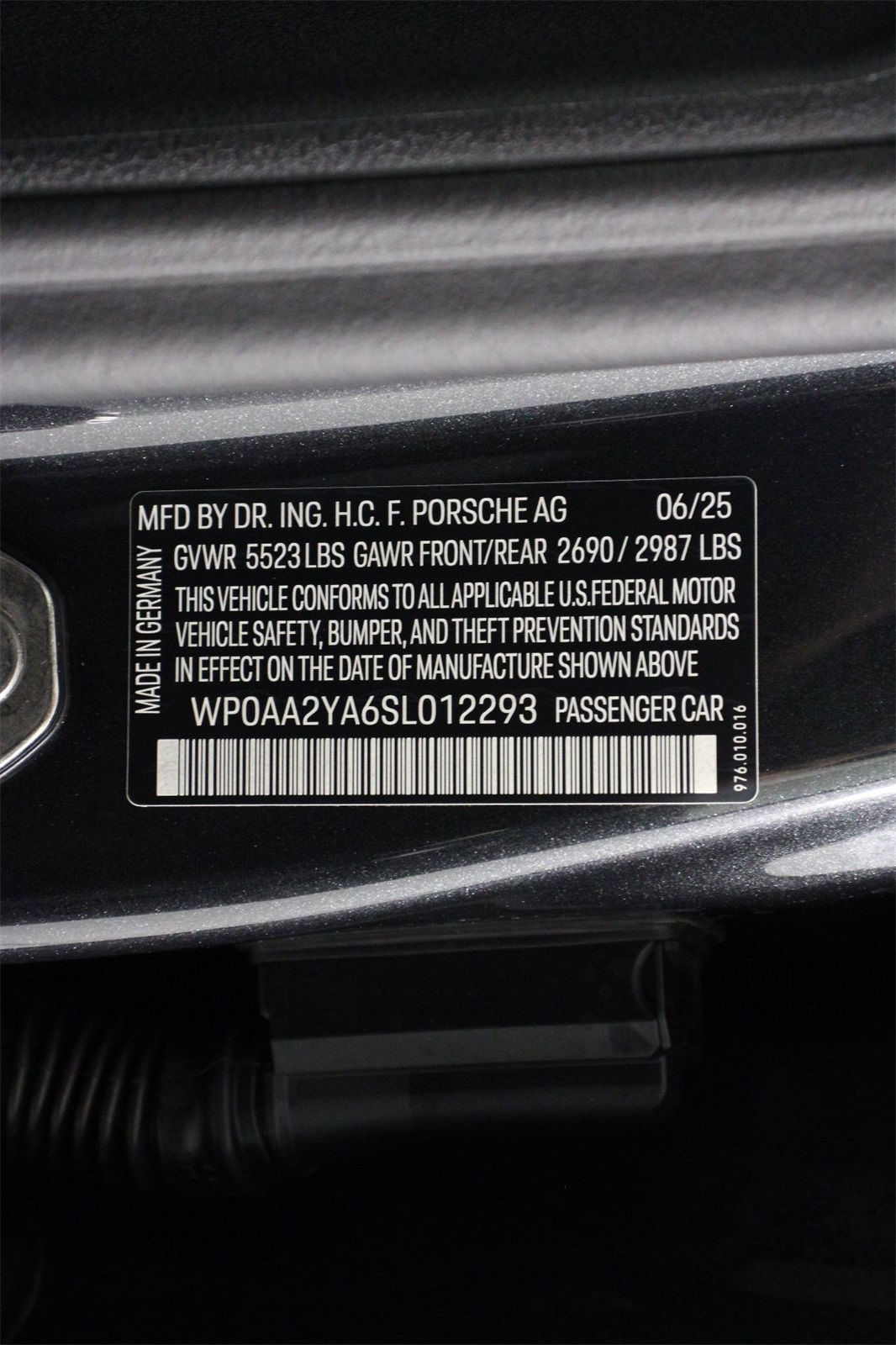 2025 Porsche Panamera 4 photo 24