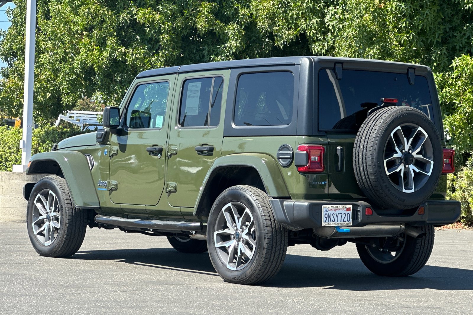 2024 Jeep Wrangler 4xe Sport S photo 6