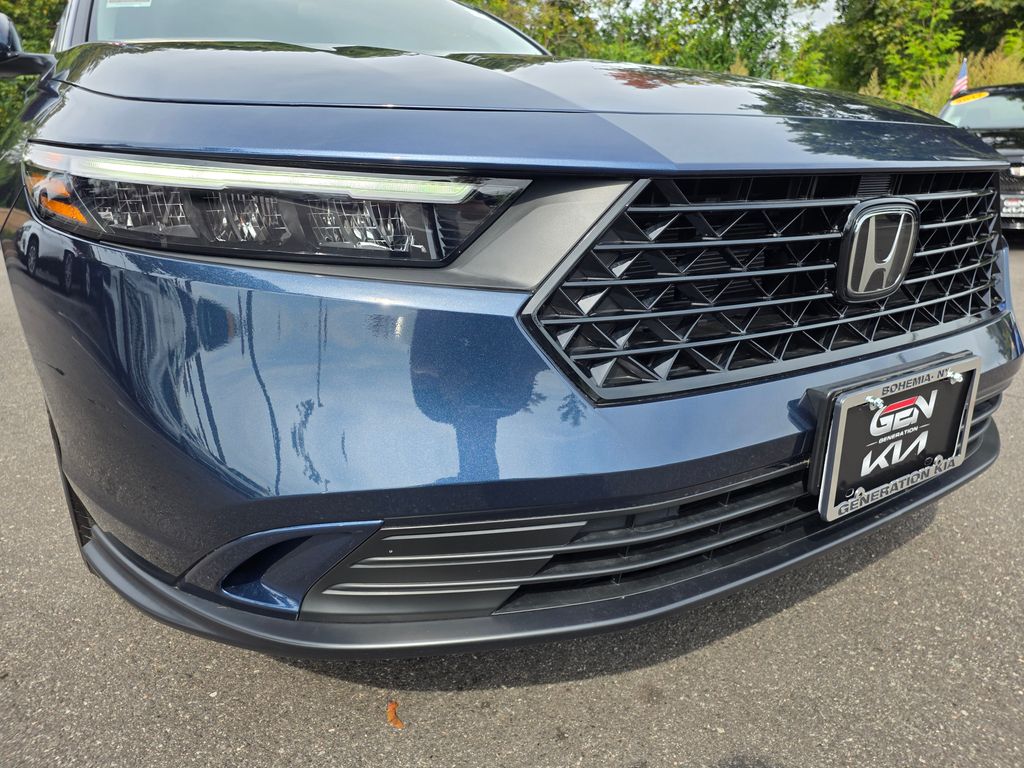 2023 Honda Accord EX photo 28