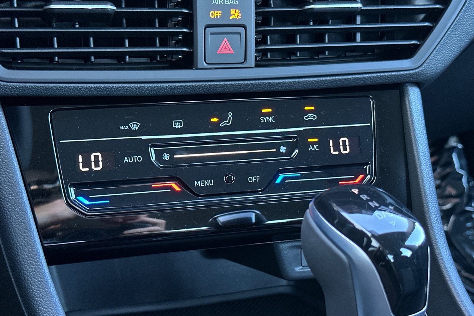 2025 Volkswagen Jetta 1.5T S photo 18
