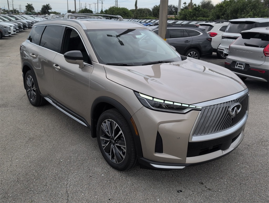 2026 Infiniti QX60 Luxe photo 2
