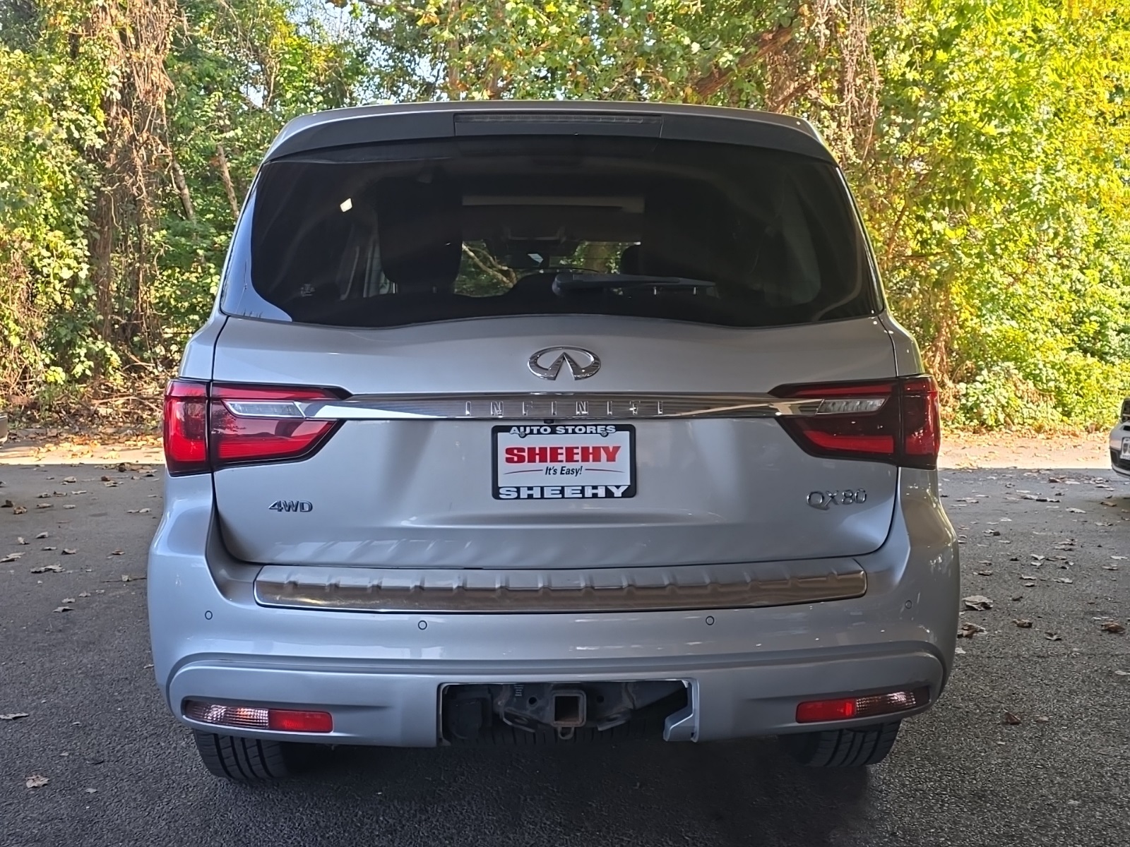 2020 Infiniti QX80 Luxe photo 16