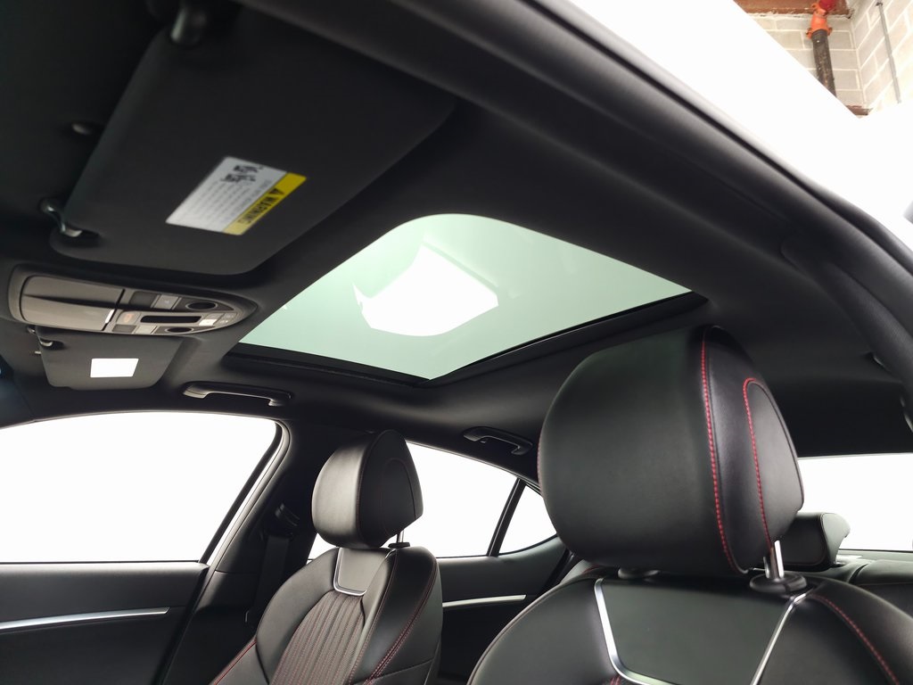 2025 Genesis G70 2.5T Sport Prestige photo 15