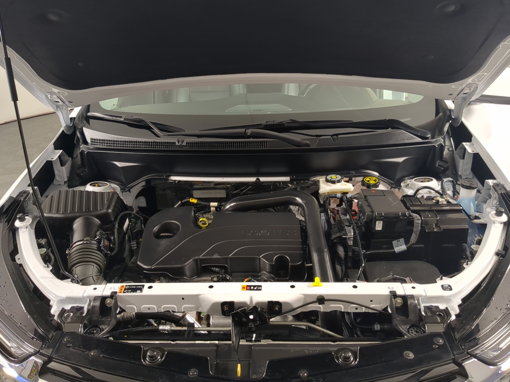 2023 Chevrolet Equinox Premier photo 22