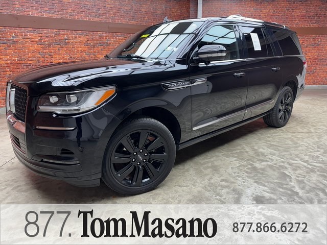 2023 Lincoln Navigator Reserve L's photo