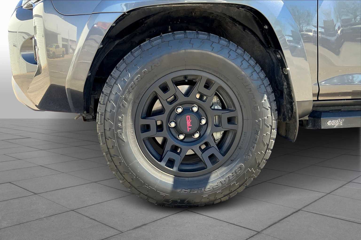 2023 Toyota 4Runner TRD Premium photo 9
