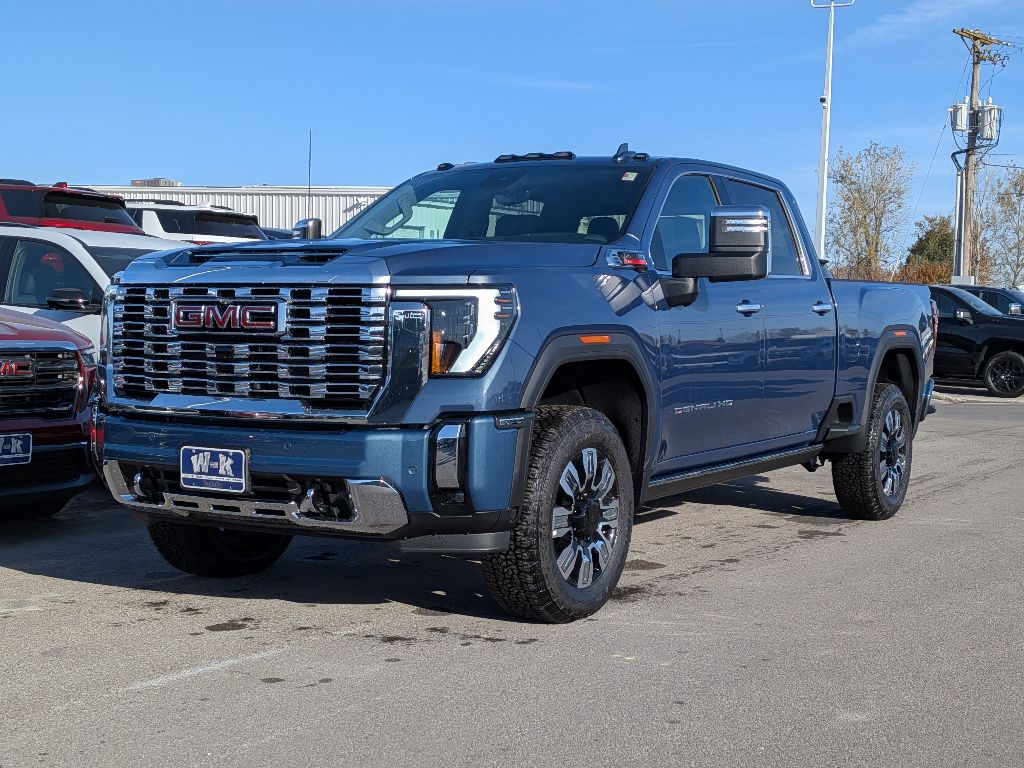 2025 GMC Sierra 2500HD Denali's photo