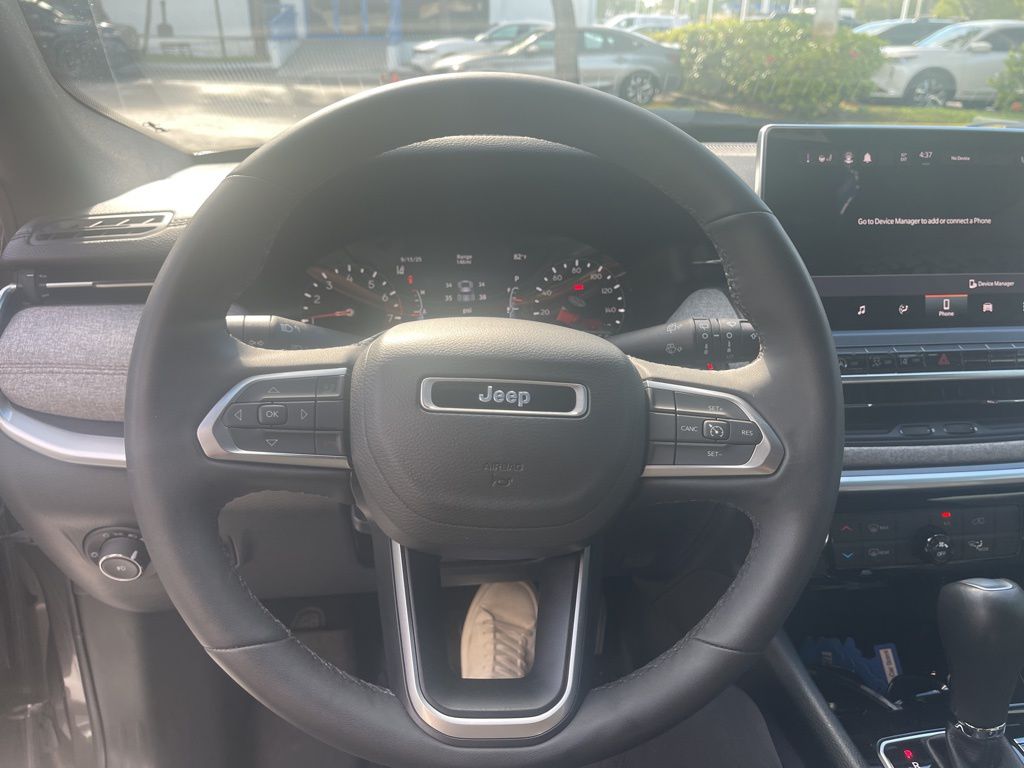 2024 Jeep Compass Latitude Lux Altitude photo 10