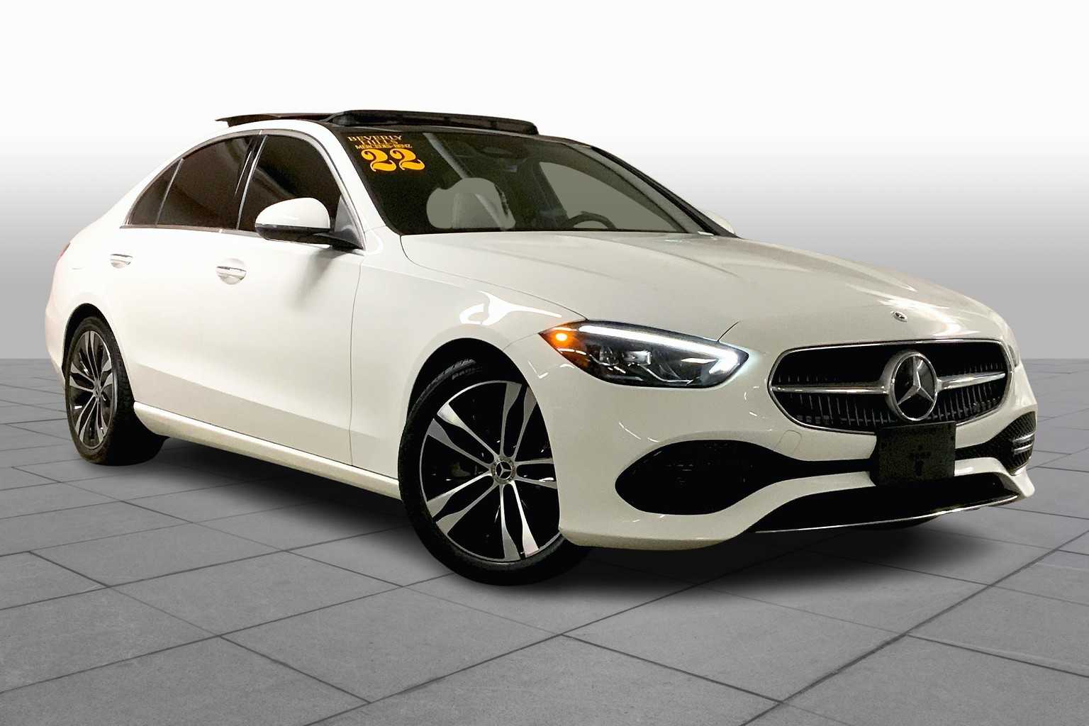 2022 Mercedes Benz C 300 photo 2