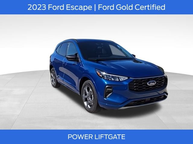 2023 Ford Escape ST-Line photo 2
