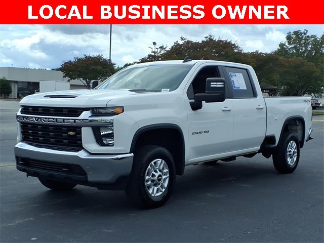 2022 Chevrolet Silverado 2500HD LT photo 3