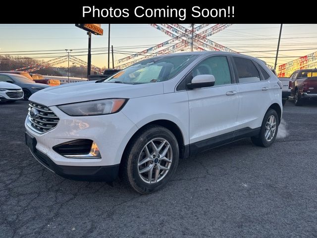 2022 Ford Edge SEL's photo