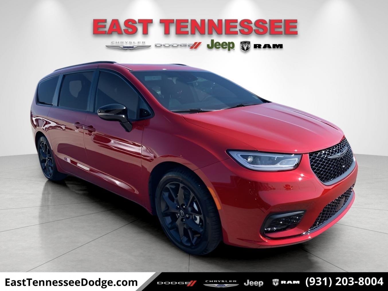 2026 Chrysler Pacifica Limited's photo