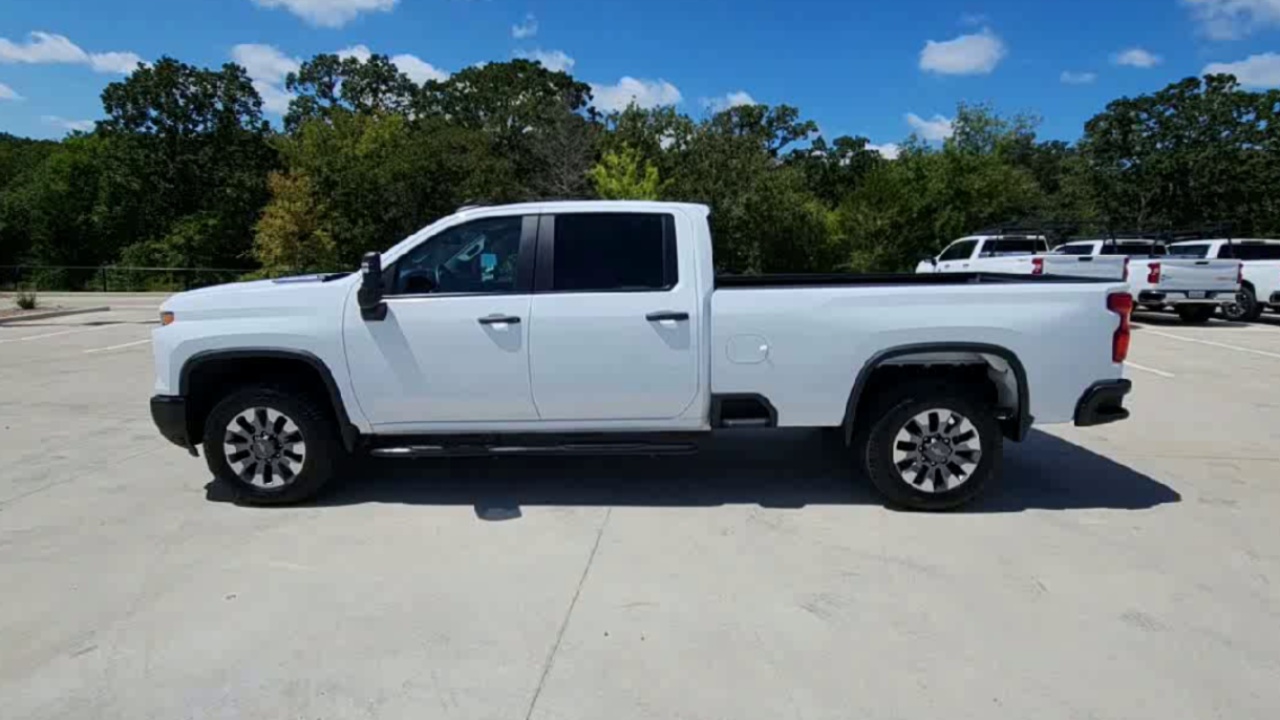2024 Chevrolet Silverado 2500HD Custom photo 31