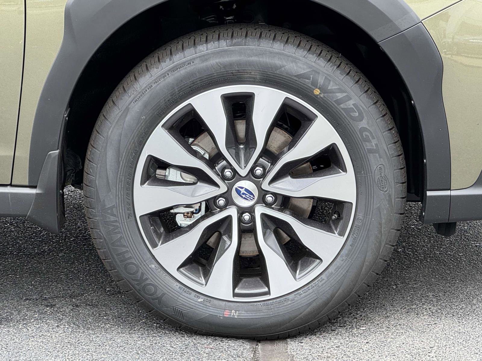 2025 Subaru Outback Touring photo 7