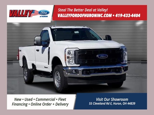 2026 Ford F-350 Super Duty XL's photo