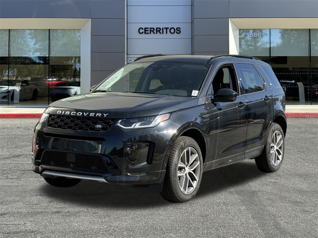 2025 Land Rover Discovery Sport S's photo