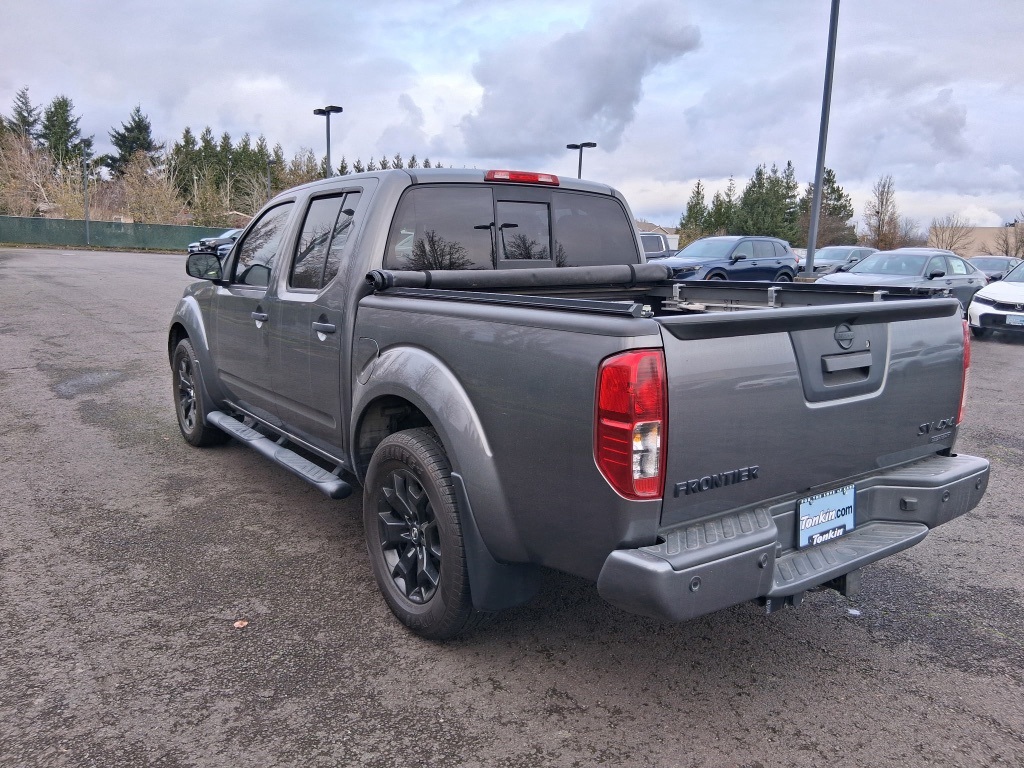 2020 Nissan Frontier SV photo 3