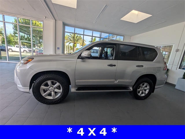 2018 Lexus GX 460 photo 4