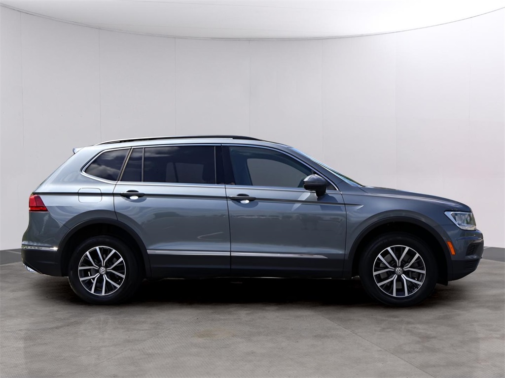 2018 Volkswagen Tiguan SE photo 3