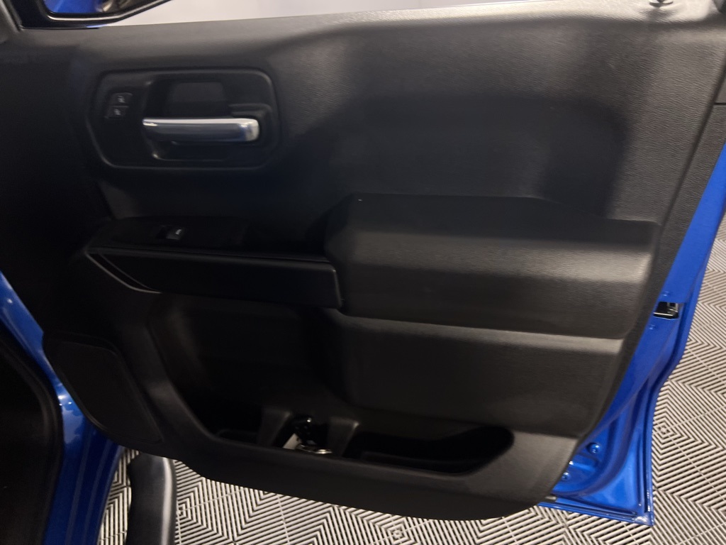 2022 Chevrolet Silverado 1500 Custom photo 28
