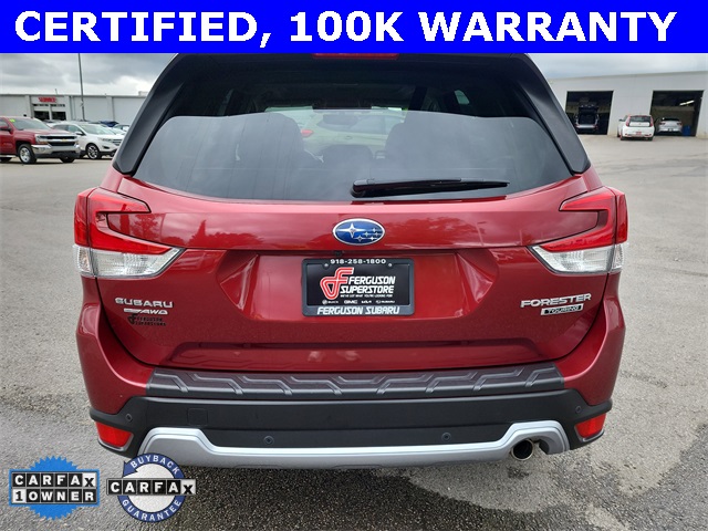 2021 Subaru Forester Touring photo 2