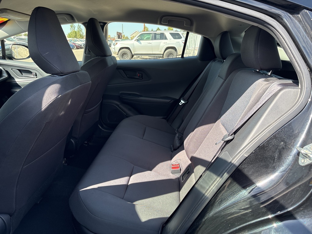 2024 Toyota Prius LE photo 11
