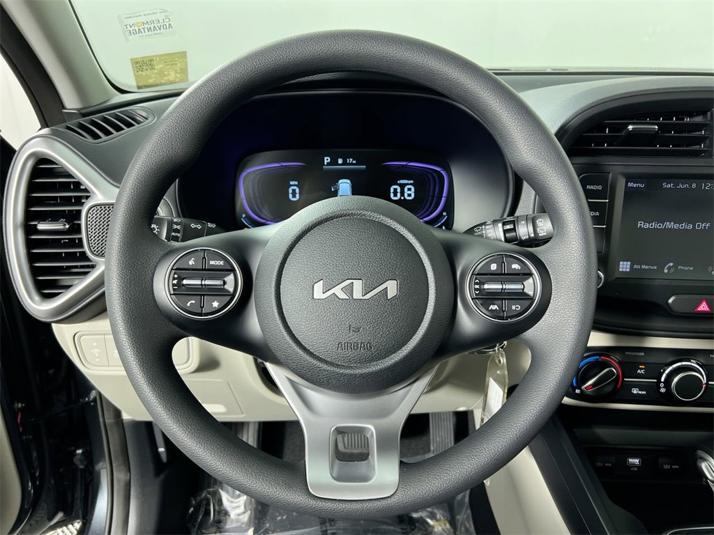 2025 Kia Soul LX S photo 14