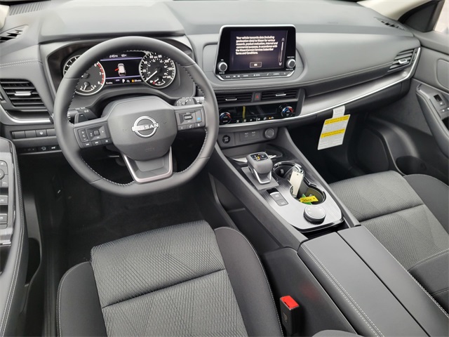 2026 Nissan Rogue SV photo 29