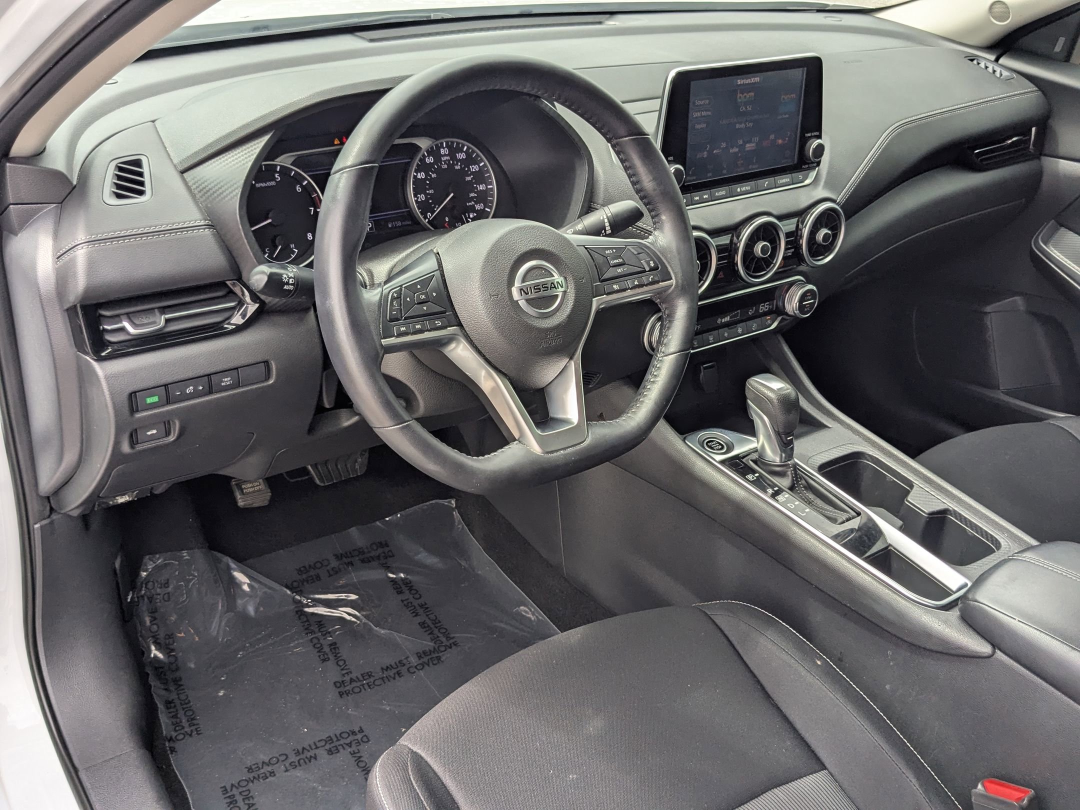 2020 Nissan Sentra SV photo 17