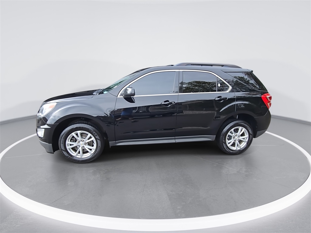 2017 Chevrolet Equinox LT photo 4