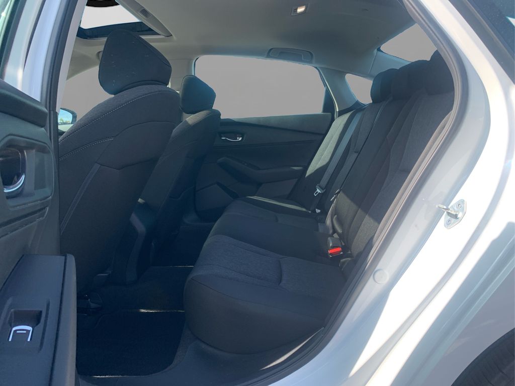 2023 Honda Accord EX photo 9