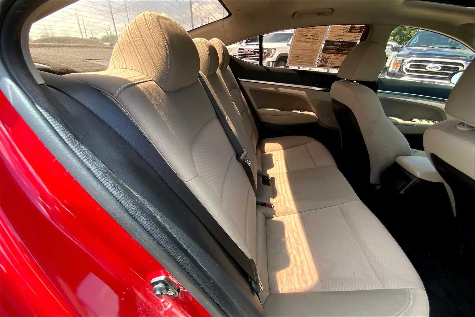 2019 Hyundai Elantra SEL Value Edition Limited photo 18