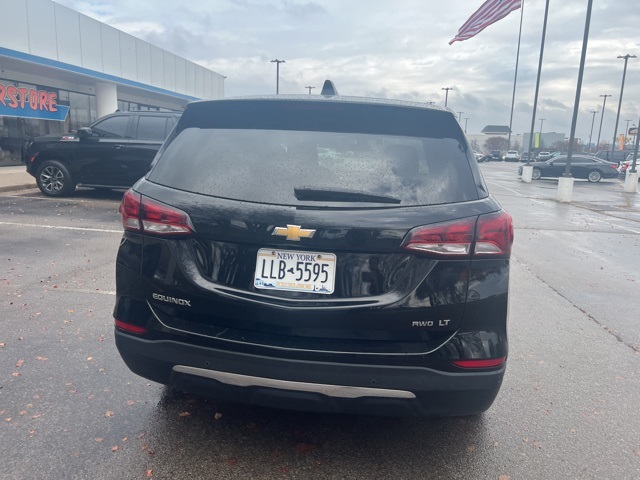 2024 Chevrolet Equinox LT photo 4