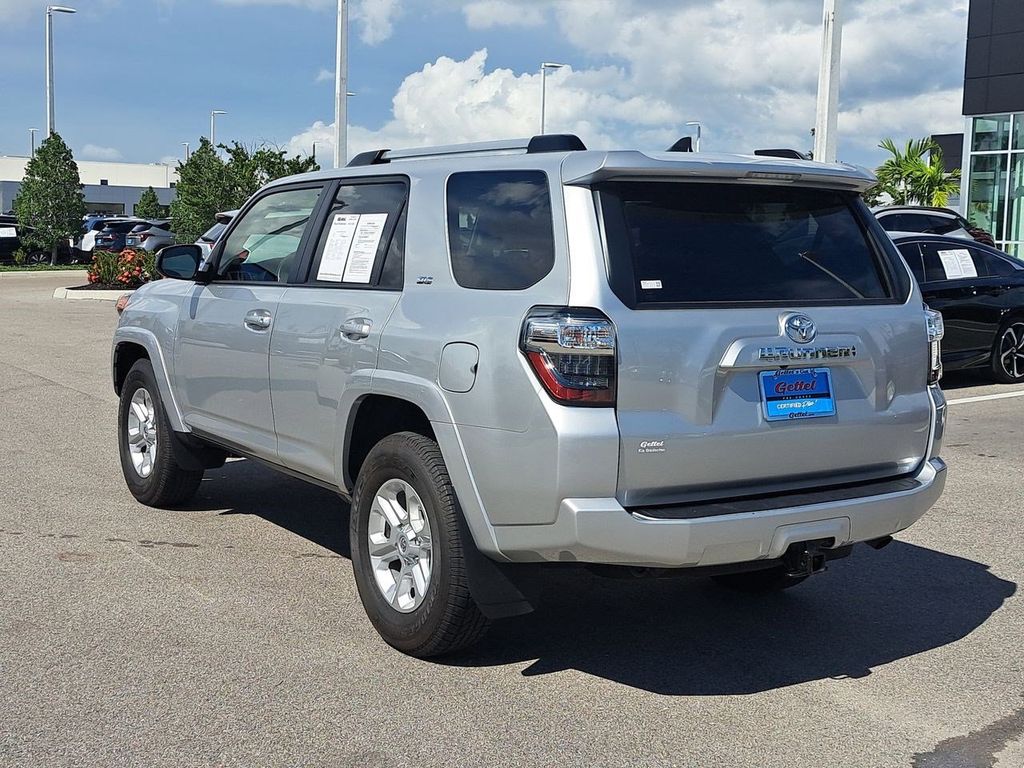 2024 Toyota 4Runner SR5 photo 6