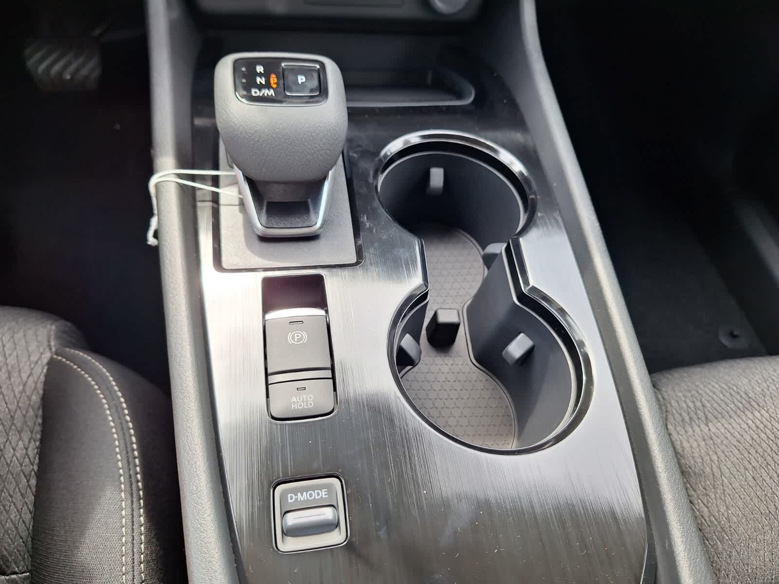2026 Nissan Rogue SV photo 16