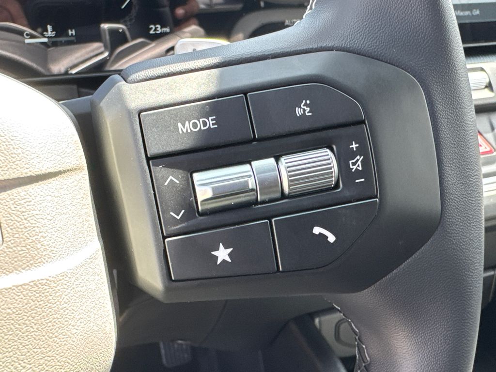 2025 Kia K4 GT-Line photo 24