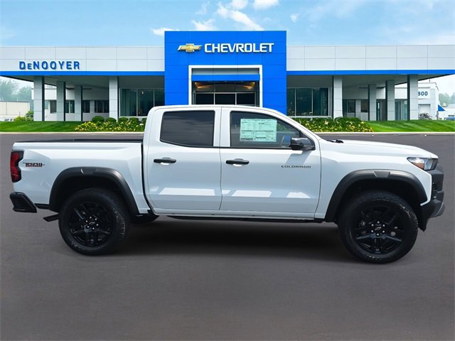 2025 Chevrolet Colorado Trail Boss photo 4