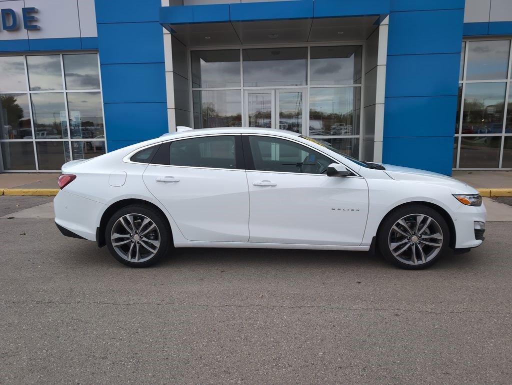 2024 Chevrolet Malibu 2LT