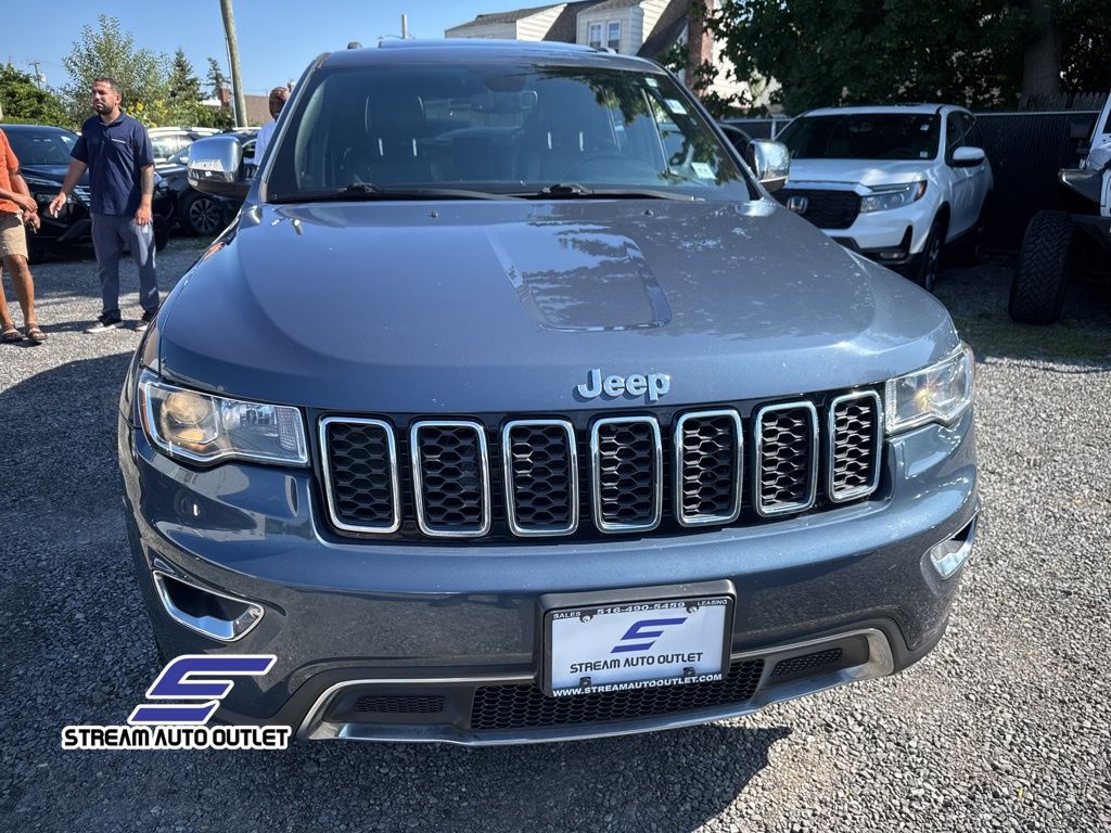2019 Jeep Grand Cherokee Limited photo 2