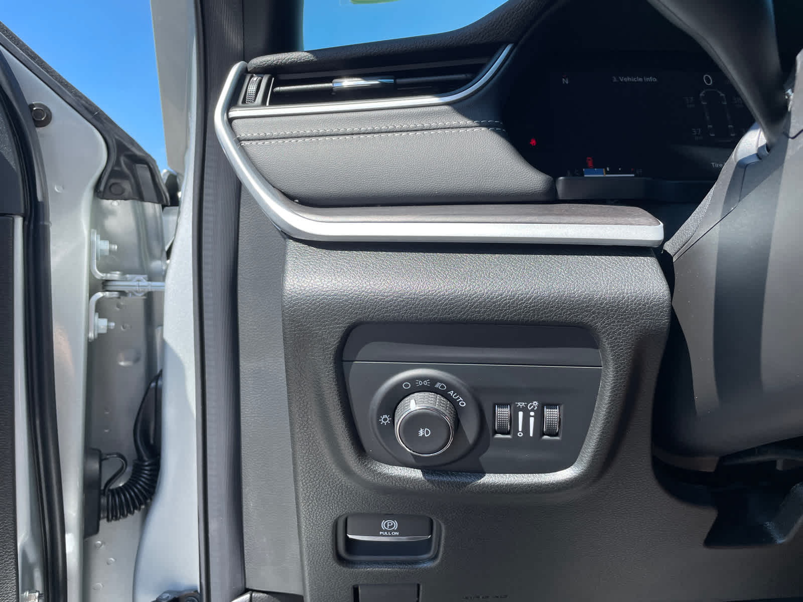 2025 Jeep Grand Cherokee Limited photo 20