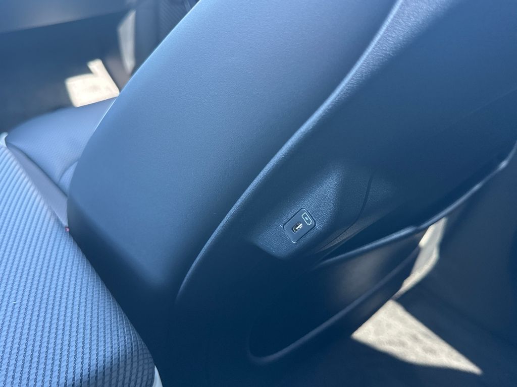 2025 Kia EV6 GT-Line photo 16