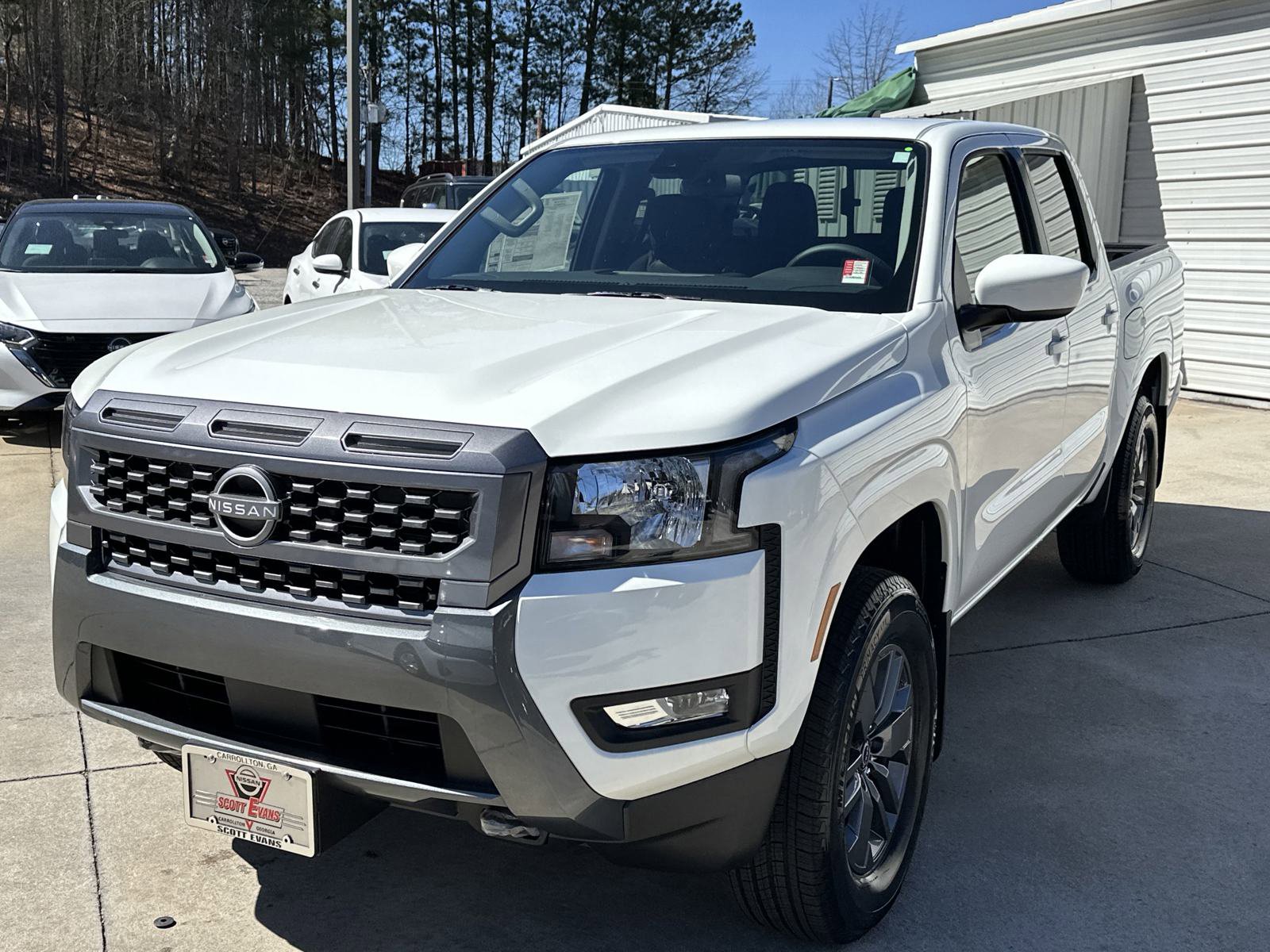 2025 Nissan Frontier SV photo 4