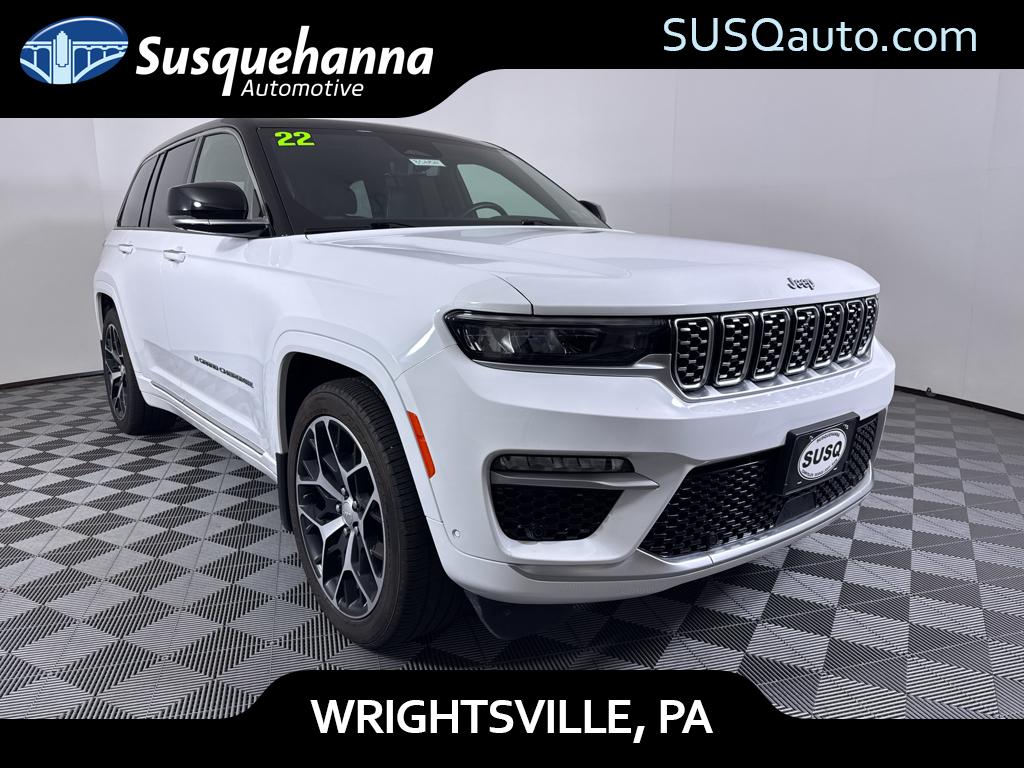 2022 Jeep Grand Cherokee Summit Reserve's photo