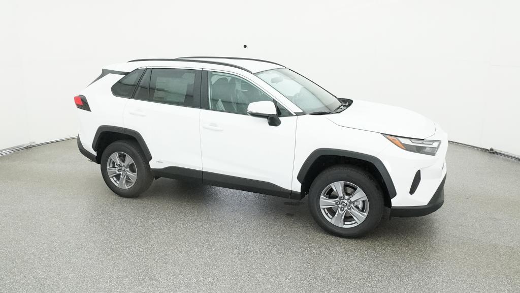 2025 Toyota RAV4 Hybrid XLE photo 26