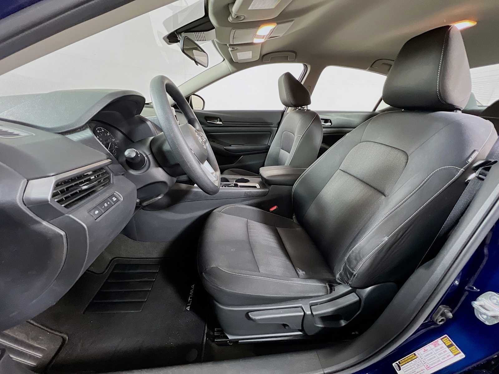 2022 Nissan Altima 2.5 S photo 17