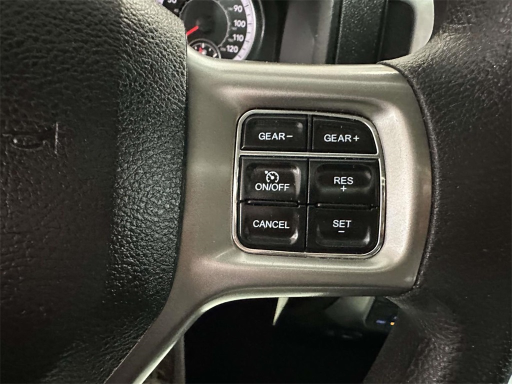2024 Ram 1500 Classic SLT photo 7