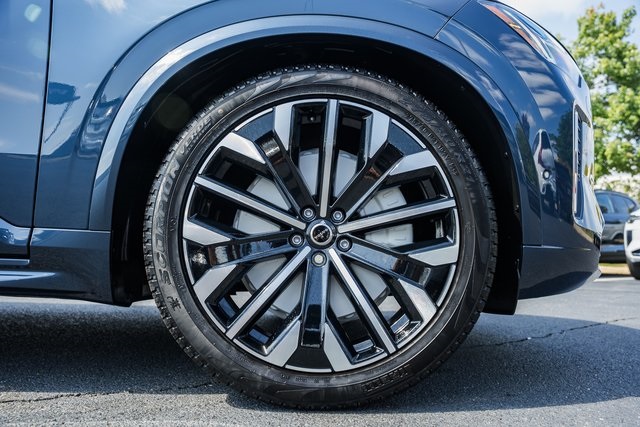 2026 Volvo XC90 photo 17