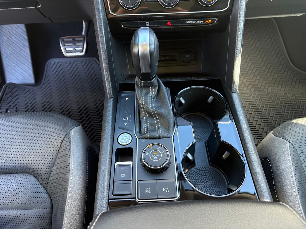 2021 Volkswagen Atlas V6 SEL Premium R-Line photo 20