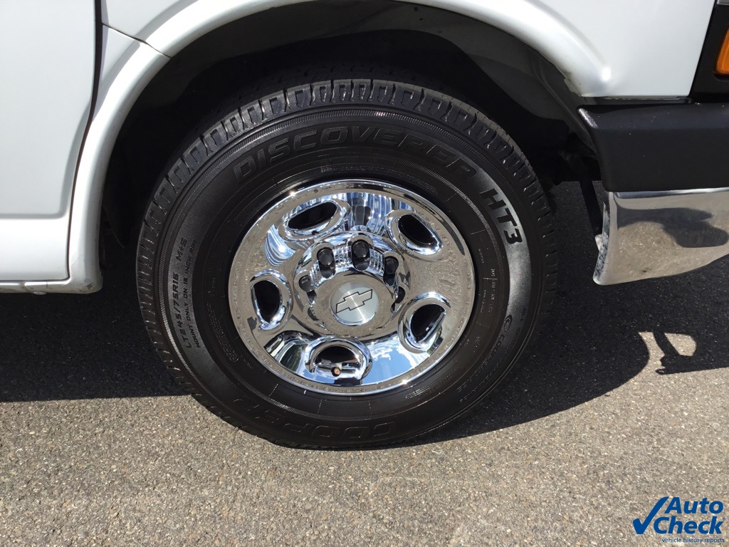 2020 Chevrolet Express 3500 Work Van photo 11